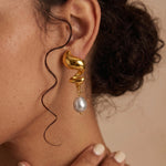 Load image into Gallery viewer, Gold Swirl Pearl Drop Earrings