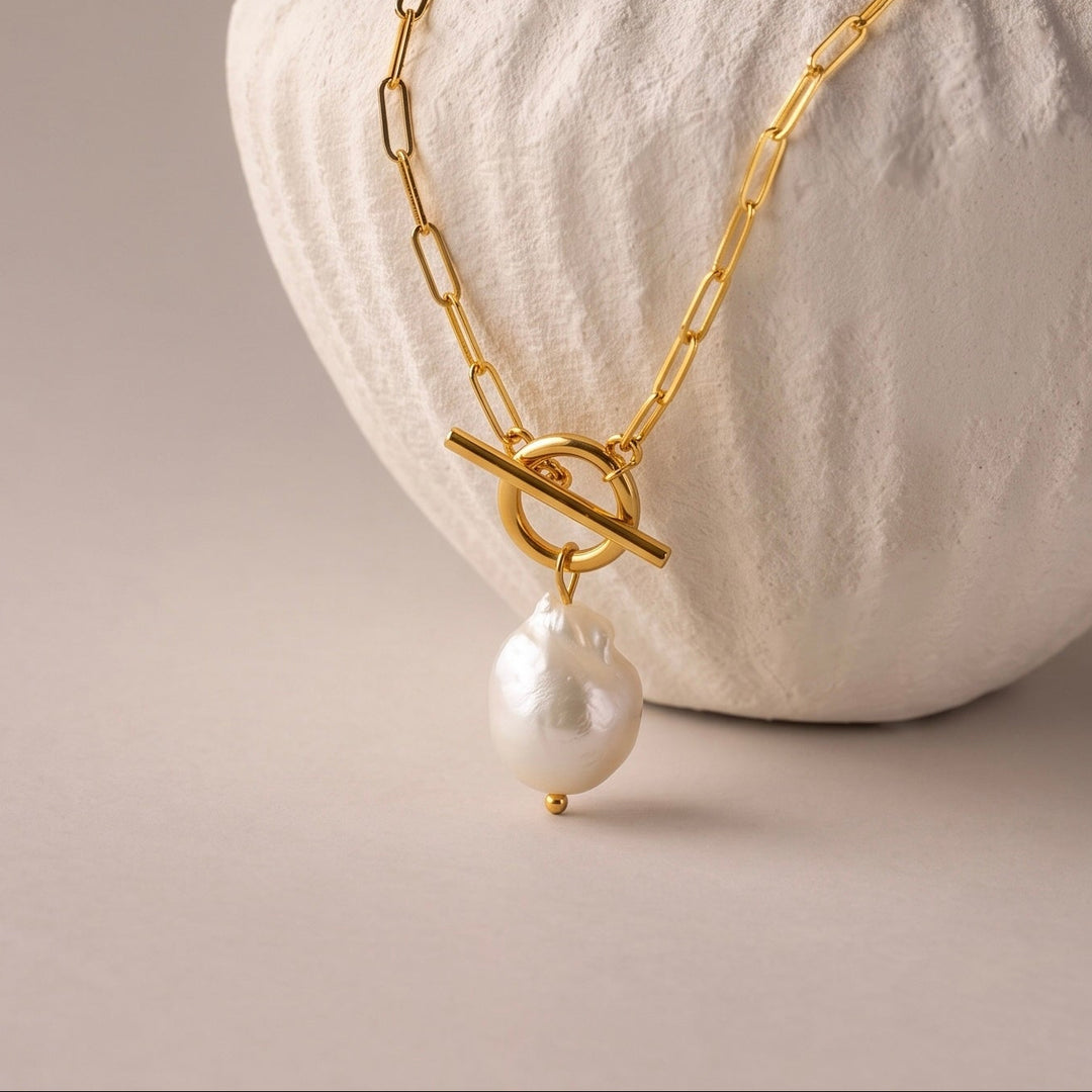 Pearl Drop Knot Chain Necklace