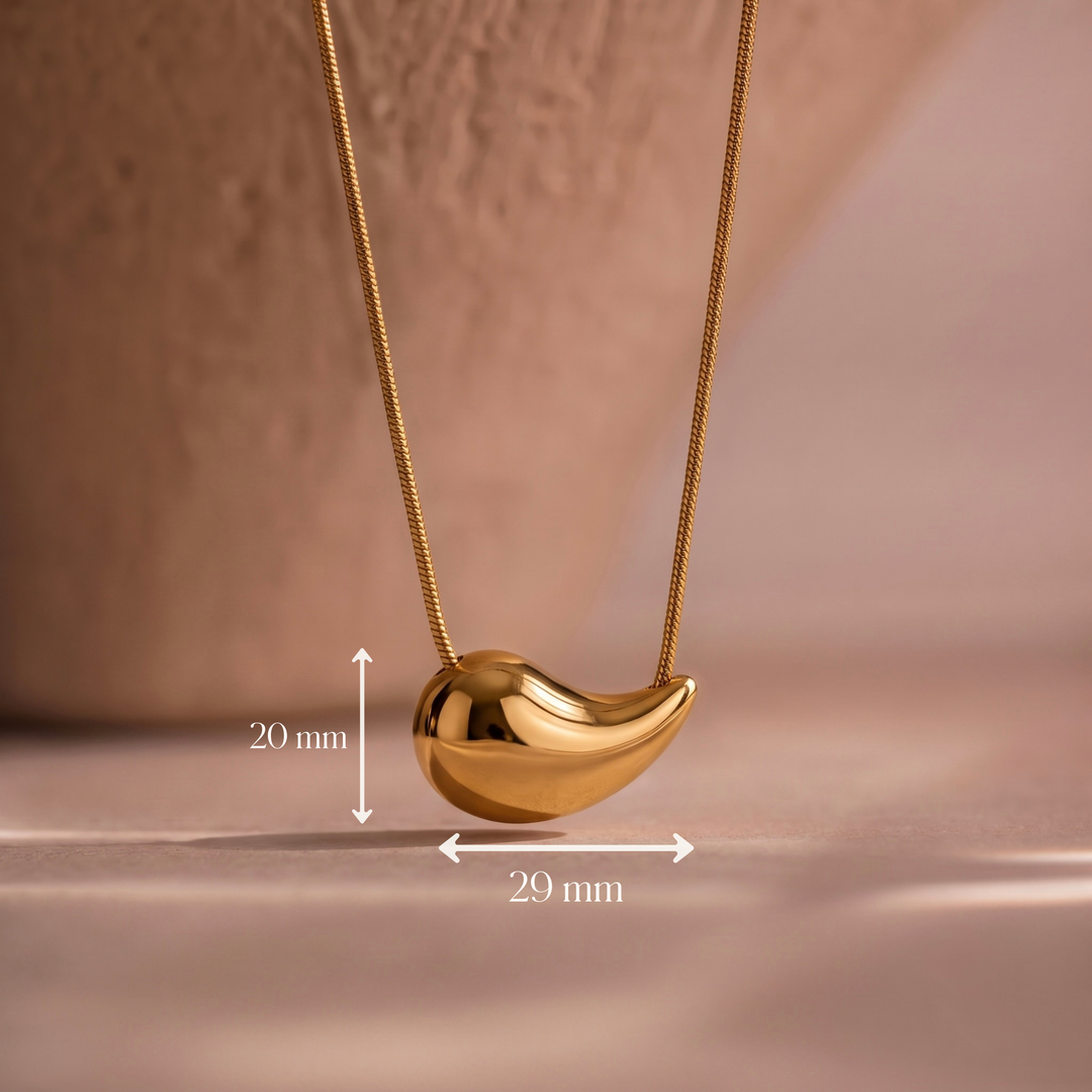 Curved Bean Pendant Necklace
