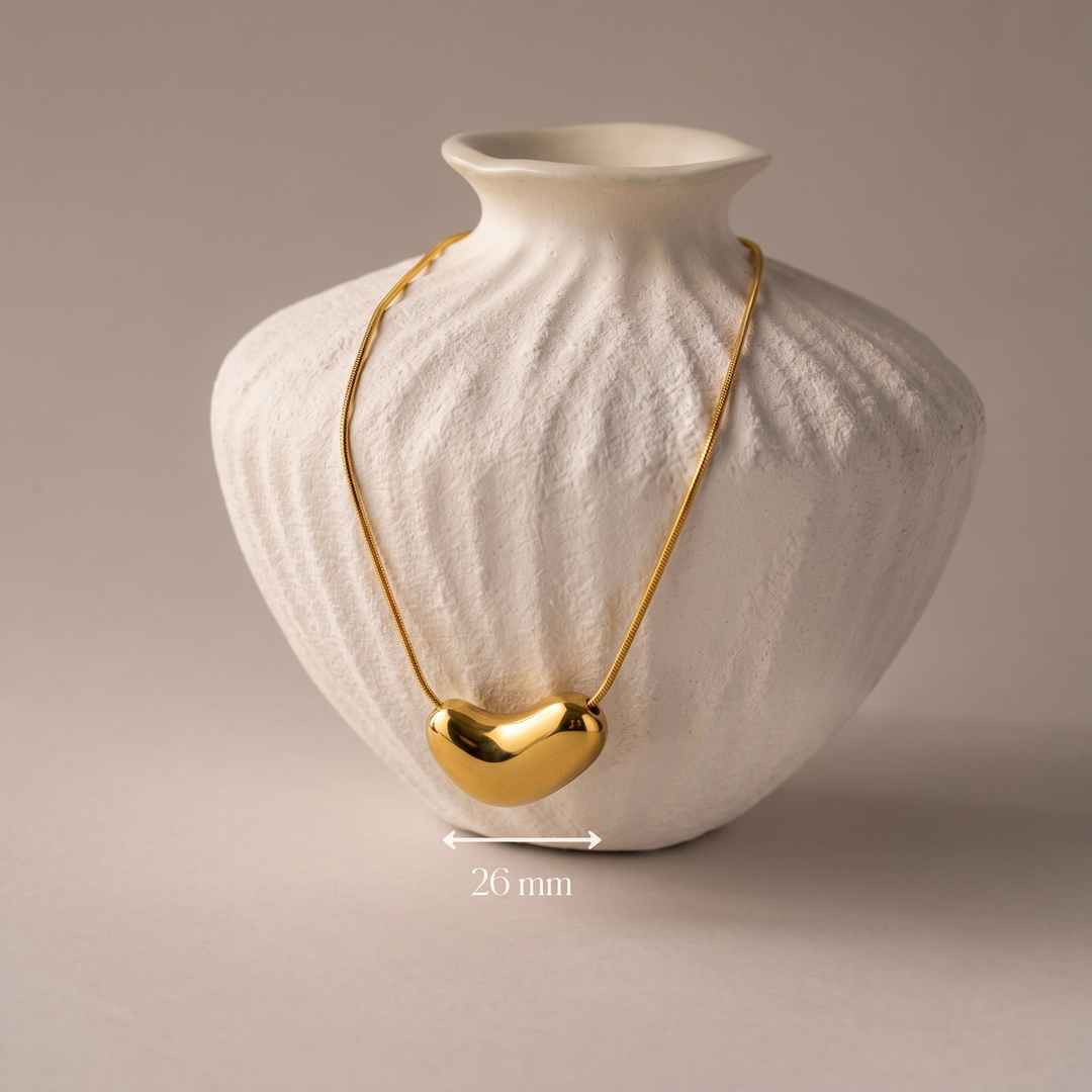 Teardrop Pendant Necklace